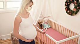 Koronawirus a starania o dziecko i ciąża